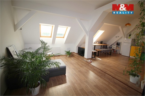 Pronájem bytu 2kk, 68 m² - 2