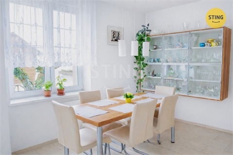 Prodej rodinného domu, 166 m² 2