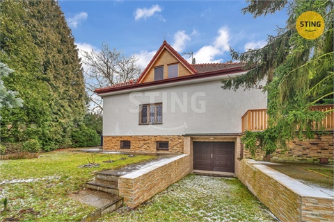 Prodej rodinného domu, 198 m² - 0