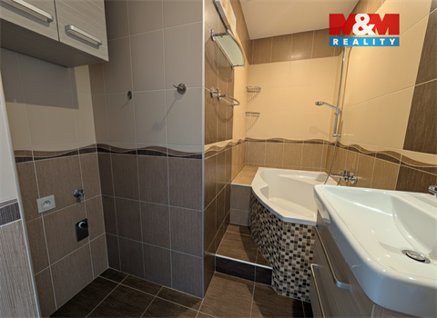 Pronájem bytu 2+1, 62 m² 2