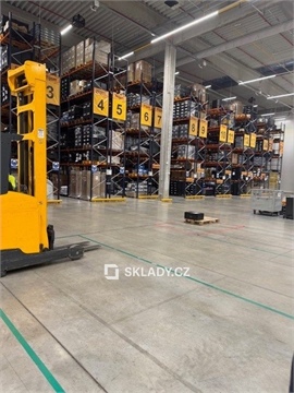 Pronájem skladu / haly, 3 900 m² - 0