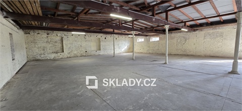 Pronájem skladu / haly, 880 m² 0