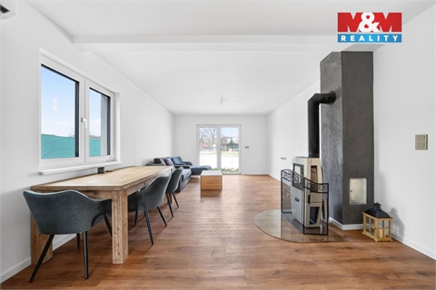 Prodej rodinného domu, 93 m² - 0