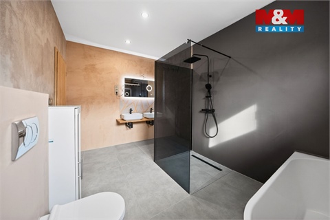 Prodej rodinného domu, 93 m² 8