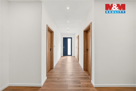 Prodej rodinného domu, 93 m² - 8