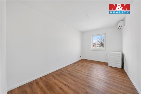 Prodej rodinného domu, 93 m² 6