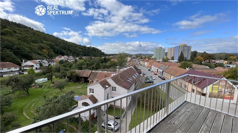 Pronájem bytu 1kk, 45 m² - 0