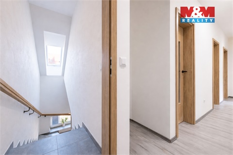 Prodej rodinného domu, 254 m² - 18