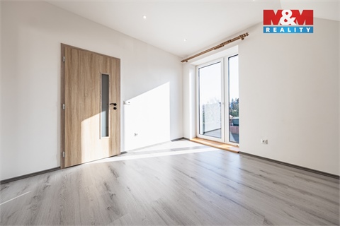 Prodej rodinného domu, 254 m² 26