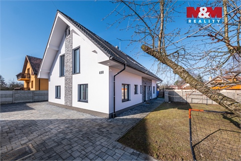 Prodej rodinného domu, 254 m² 2