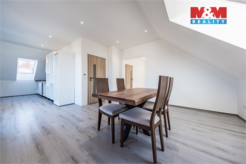 Prodej rodinného domu, 254 m² 20