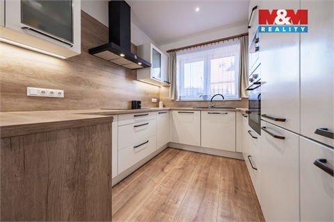 Prodej rodinného domu, 254 m² 6