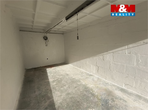 Pronájem garáže, 19 m² 2