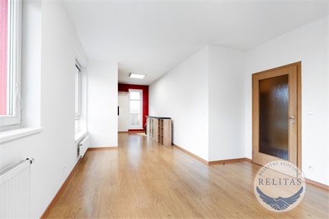 Pronájem bytu 3kk, 75 m² - 0