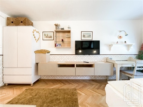 Pronájem bytu 2kk, 35 m² - 2