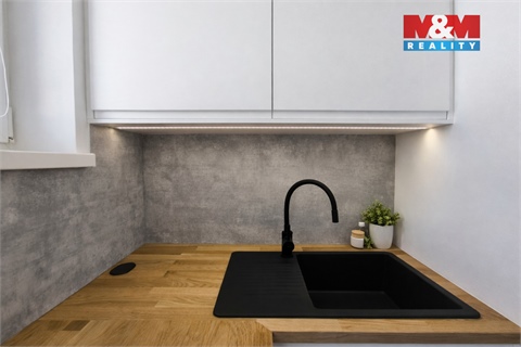 Prodej bytu 1+1, 29 m² 8