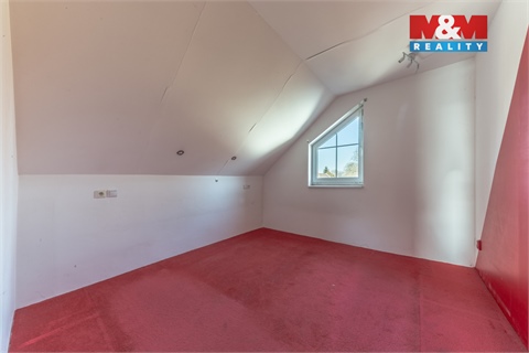 Prodej rodinného domu, 144 m² - 16