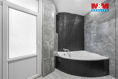 Prodej bytu 3+1, 99 m² 10