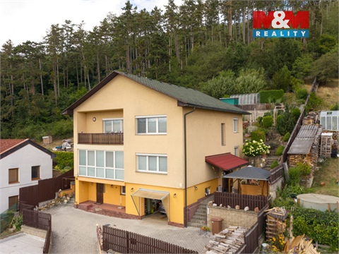 Prodej rodinného domu, 210 m² - 12