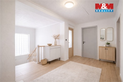 Prodej rodinného domu, 210 m² 4