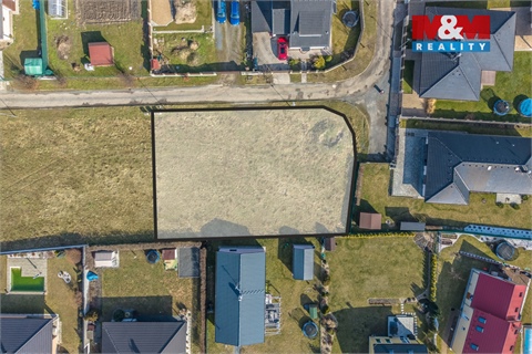 Prodej stavebního pozemku, 1 011 m² 2