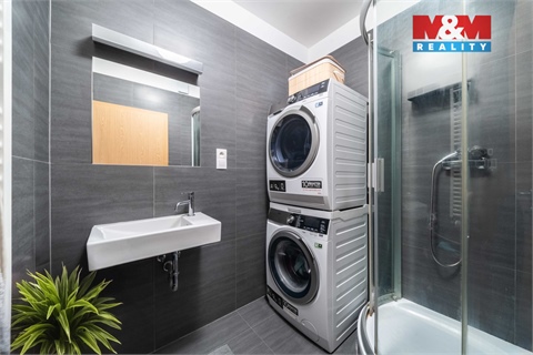 Prodej bytu 4kk, 89 m² 2