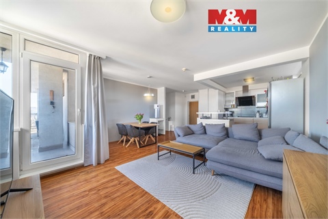 Prodej bytu 4kk, 89 m² 0