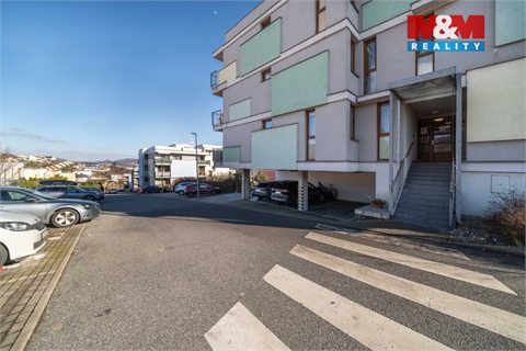 Prodej bytu 4kk, 89 m² - 18