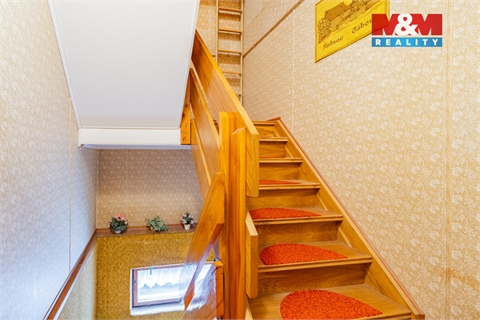 Prodej rodinného domu, 150 m² - 10