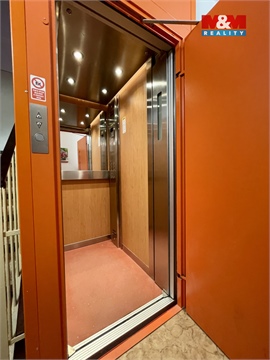 Pronájem bytu 1+1, 33 m² - 8