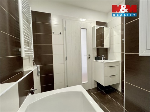 Pronájem bytu 1+1, 33 m² 6