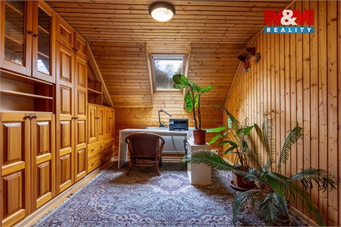 Prodej rodinného domu, 300 m² 16