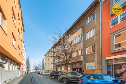 Prodej bytu 1+1, 41 m² - 12