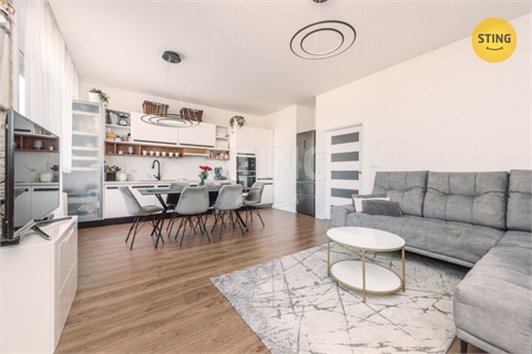 Prodej bytu 3kk, 77 m² 6