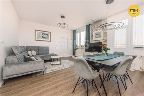 Prodej bytu 3kk, 77 m² 0