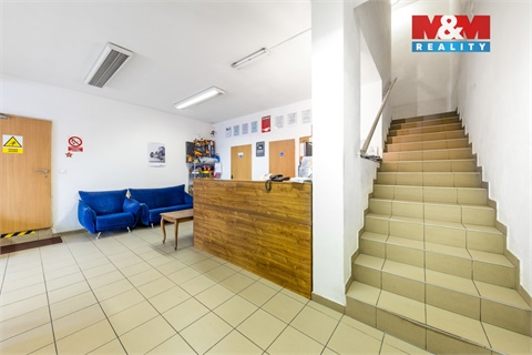 Prodej obchodních prostor, 500 m² 6