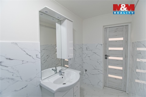 Prodej rodinného domu, 93 m² 6