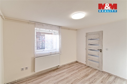 Prodej rodinného domu, 93 m² - 2