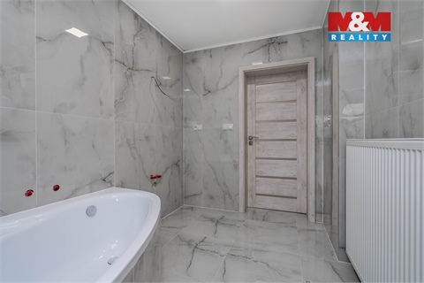 Prodej rodinného domu, 96 m² 10