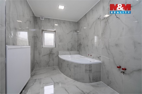 Prodej rodinného domu, 96 m² - 8