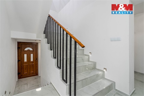 Prodej rodinného domu, 96 m² - 6