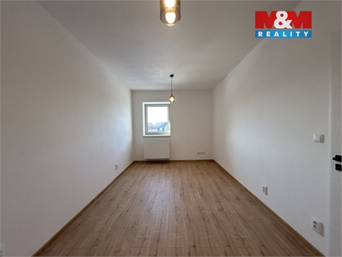 Pronájem bytu 3kk, 70 m² 8