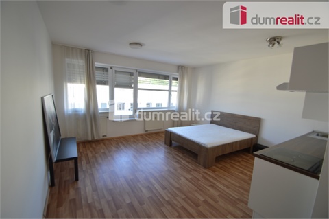 Pronájem bytu 1kk, 39 m² 0