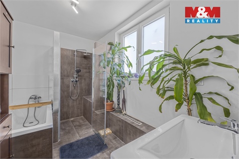 Prodej rodinného domu, 178 m² - 4