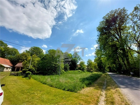 Prodej stavebního pozemku, 1 758 m² - 4