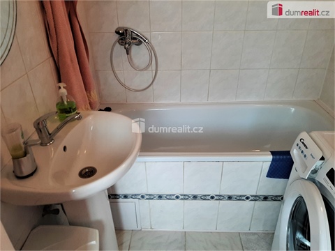 Prodej bytu 2+1, 67 m² - 12