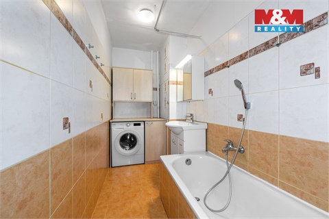 Prodej bytu 4kk, 77 m² 12