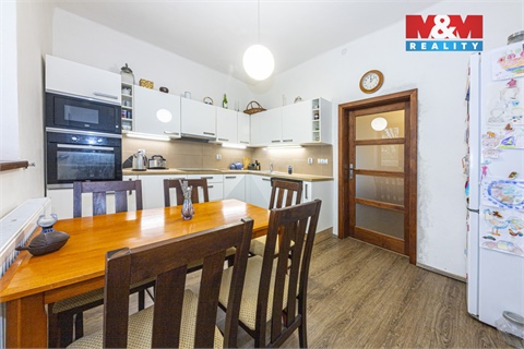 Prodej rodinného domu, 130 m² - 10