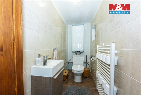 Prodej rodinného domu, 130 m² - 12