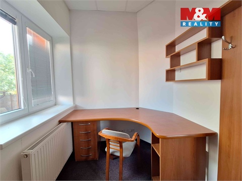 Prodej kanceláře, 310 m² - 8